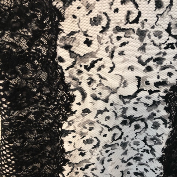 Guess Dress Size 12 - Picture 2 of 5